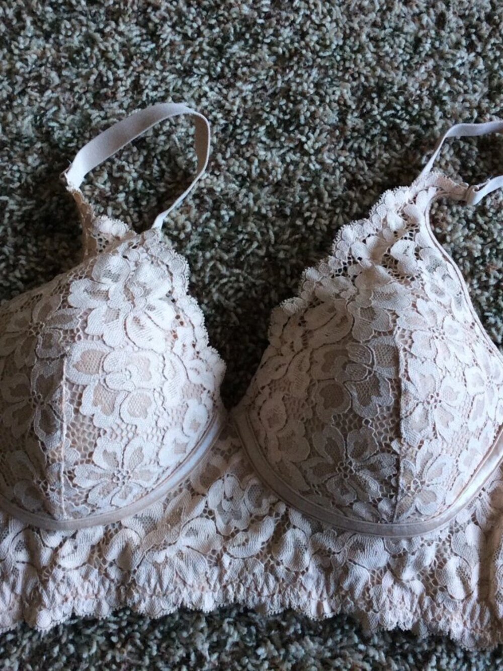 Maidenform Bra 34C Beige Casual Comfort Wireless Bralette EUC